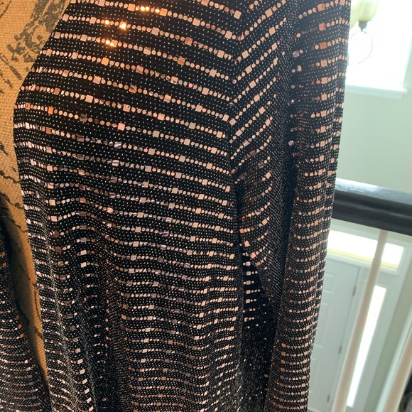 NWT Elegant Collection LuLaRoe Sarah in Large - Picture 2 of 3